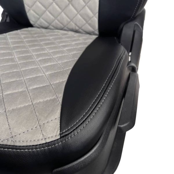 Чехлы Алькантара на Kia Ceed 2012-2018 г.в. Чехлы Алькантара на Kia Ceed 2012-2018 г.в.