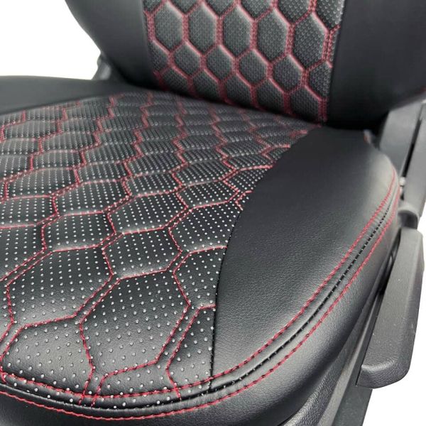 Чехлы Экокожа Ромб на Toyota Corolla 2007-2013 г.в. Чехлы Экокожа Ромб на Toyota Corolla 2007-2013 г.в.