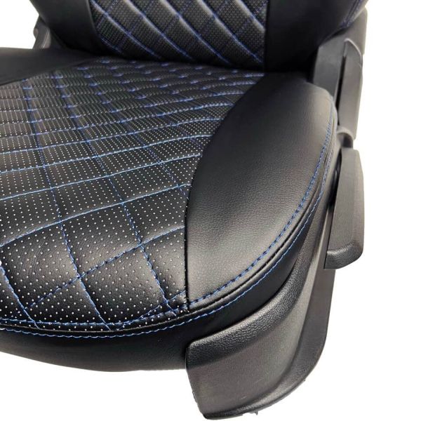 Чехлы Экокожа Ромб на Toyota Corolla 2007-2013 г.в. Чехлы Экокожа Ромб на Toyota Corolla 2007-2013 г.в.